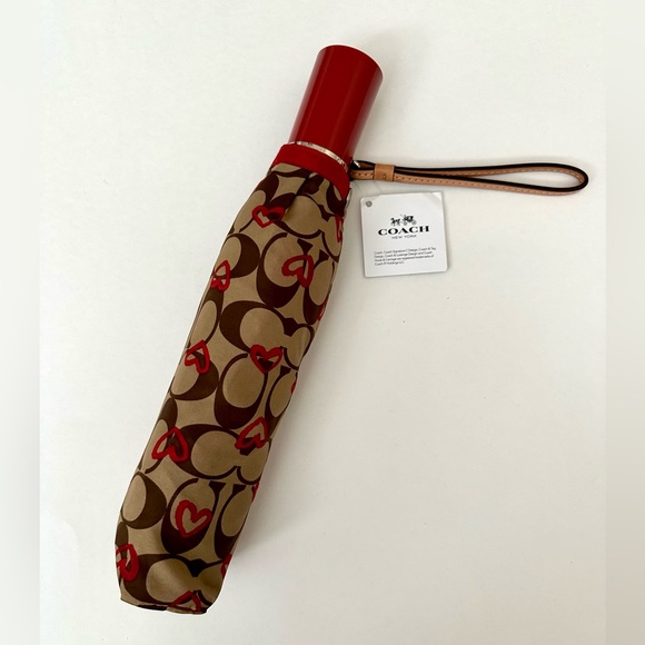 NWT COACH Signature Crayon Heart Umbrella - Picture 2 of 10
